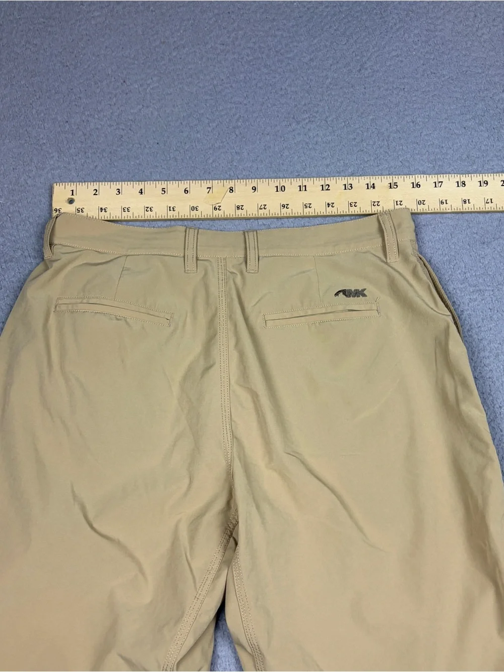 Mountain Khakis Hiking Shorts Men's 31 Light Beige Flat-Front Stretch 10” Inseam